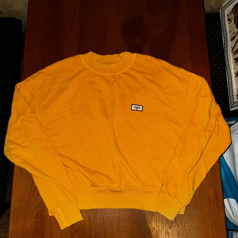 Billabong sweater